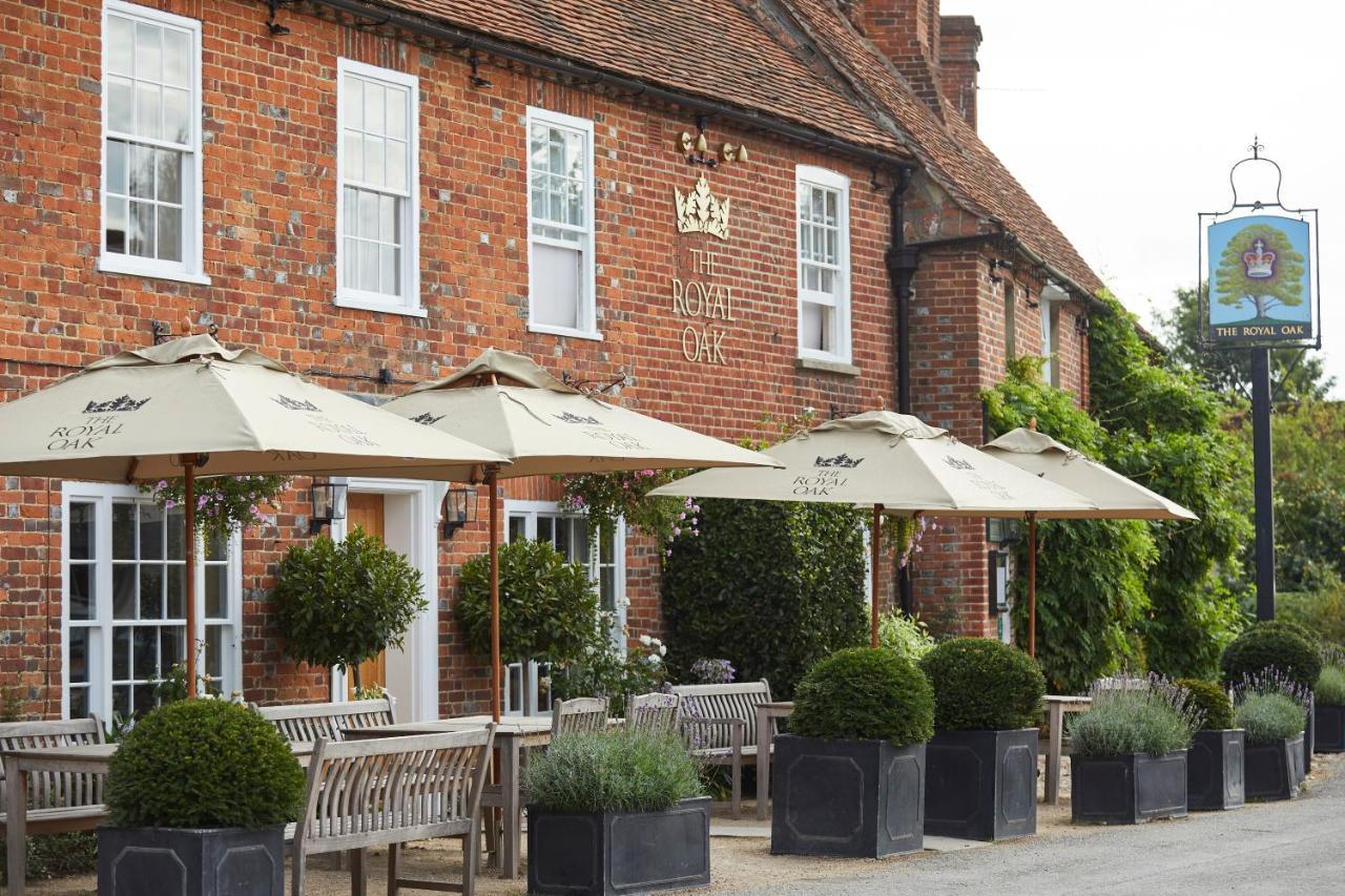 The Royal Oak, Yattendon Frilsham エクステリア 写真